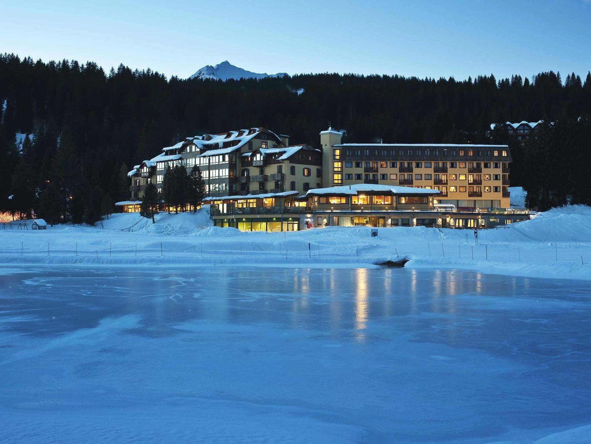 Residence Hotel Sport Campiglio Madonna di Campiglio Exterior photo